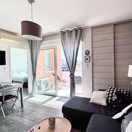 公寓 Casamea - Vue Mer, Clim & Parking, Proche 阿雅克肖