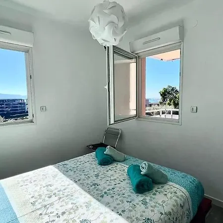 T2 Vue A L'entree De La Ville, Proche Apartment